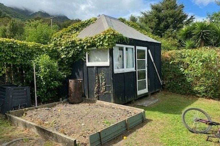 Photo of property in 1 Burke Street, Te Aroha, 3320