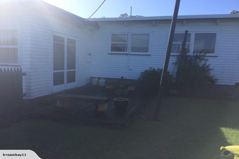 Photo of property in 12 Marsden Point Road, Ruakaka, 0116