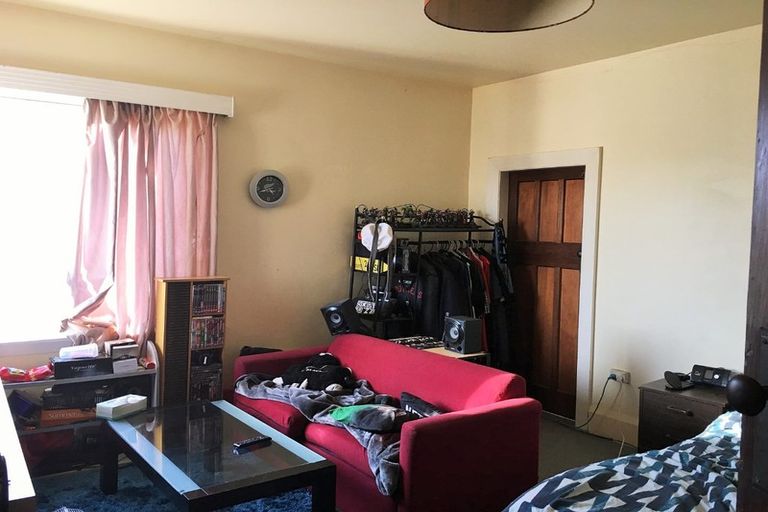 Photo of property in 2/64 Division Street, Riccarton, Christchurch, 8041