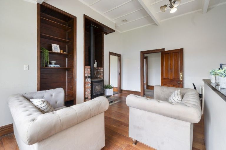 Photo of property in 66 Bridge Street, Bulls, 4818