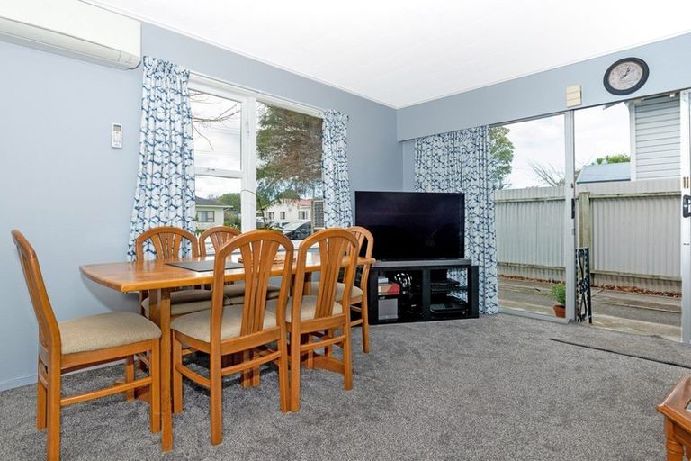 Photo of property in 1/282 Aberdeen Road, Gisborne, 4010
