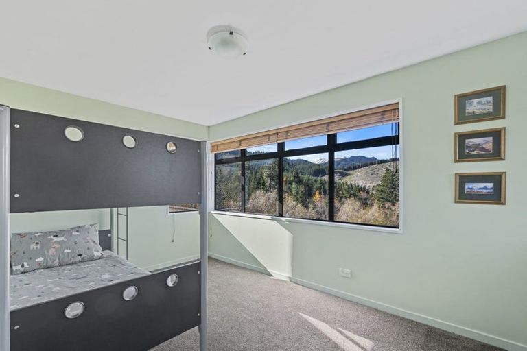 Photo of property in 91 Chalet Crescent, Hanmer Springs, 7334