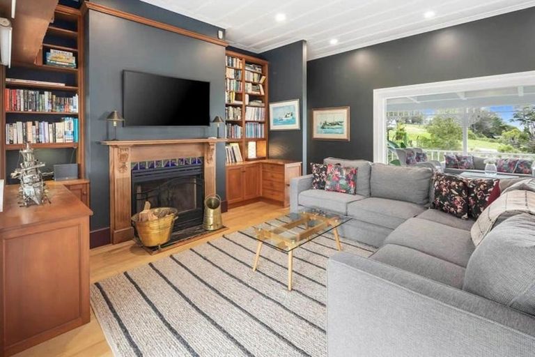 Photo of property in 112 Rodney Road, Whangateau, Warkworth, 0985