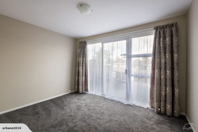 Photo of property in 4 Lamorna Road, Parklands, Christchurch, 8083