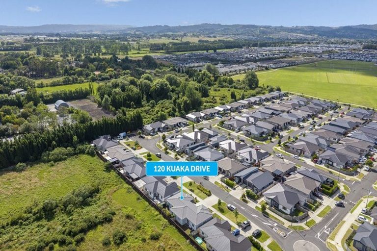 Photo of property in 120 Kuaka Drive, Takanini, 2112