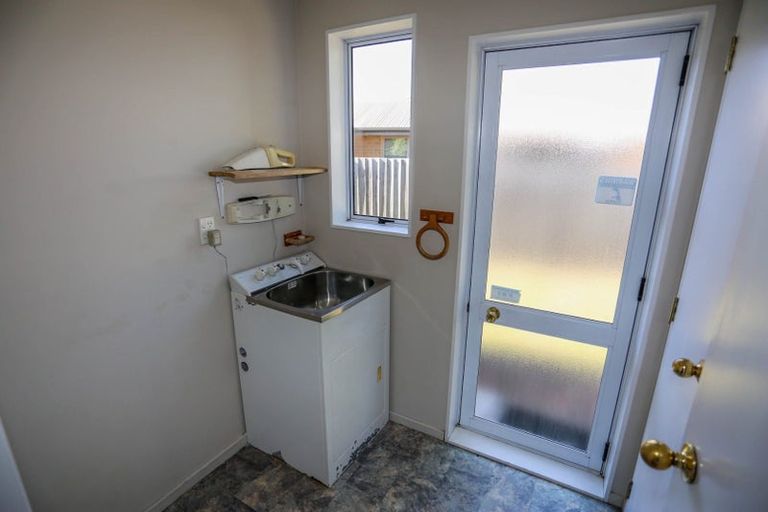 Photo of property in 190a Wainoni Road, Avondale, Christchurch, 8061