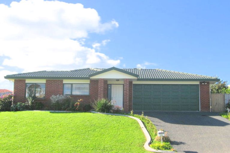 Photo of property in 23 Gendo Avenue, Henderson, Auckland, 0612