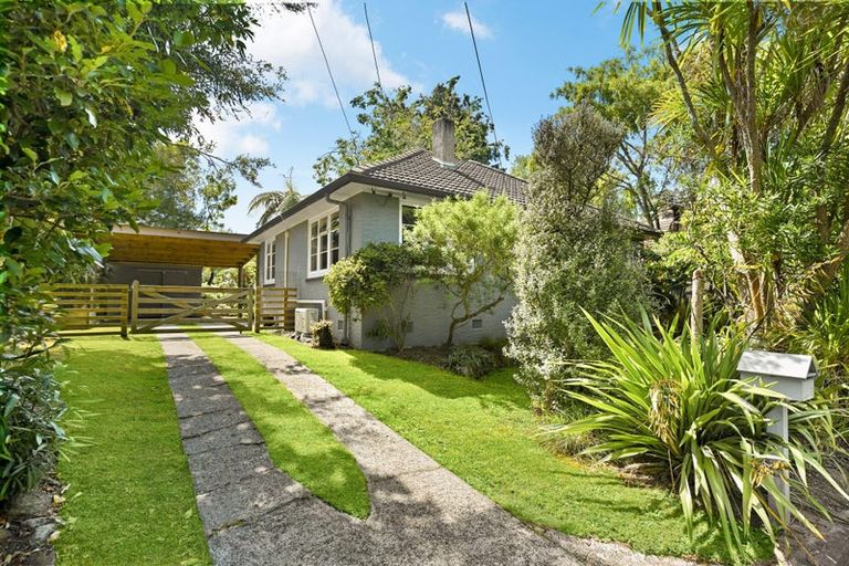 Photo of property in 12 Stokes Crescent, Maeroa, Hamilton, 3200
