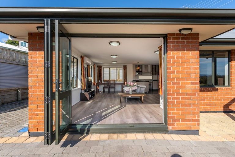 Photo of property in 206 Somerville Street, Shiel Hill, Dunedin, 9013