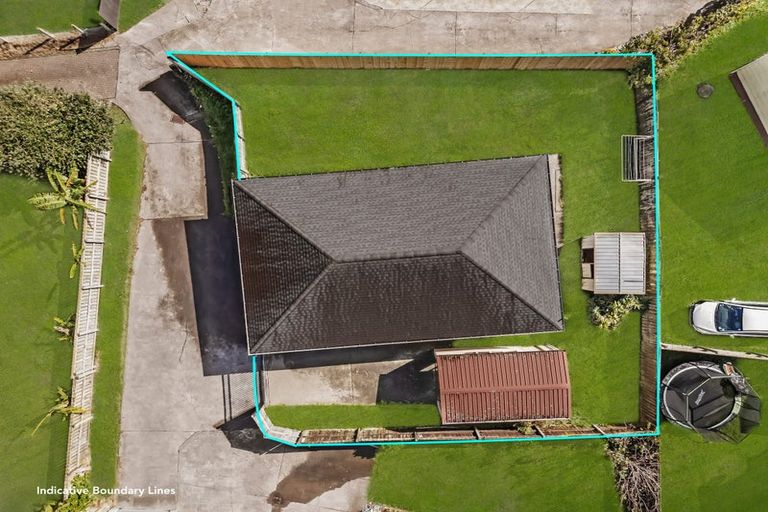 Photo of property in 1/25 Kennington Drive, Clendon Park, Auckland, 2103