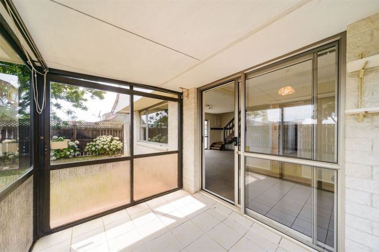 Photo of property in 1 Marece Court, Palmerston North, 4410