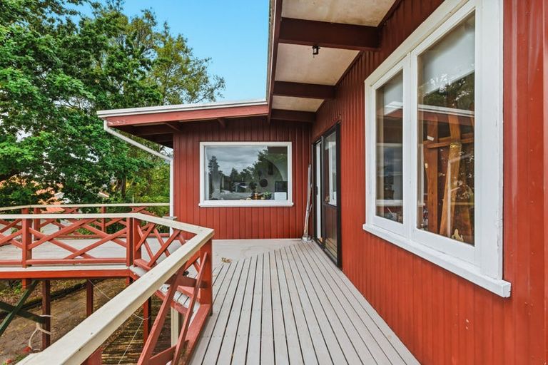 Photo of property in 11 Frederick Street, Two Mile Bay, Taupo, 3330