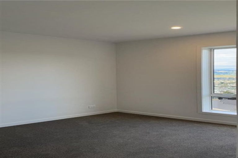 Photo of property in 6/30 Adventure Drive, Whitby, Porirua, 5024