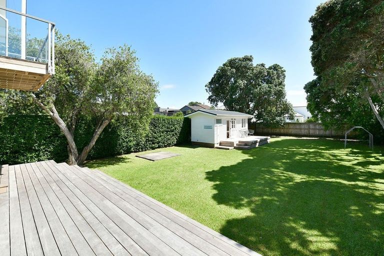 Photo of property in 20 Glamis Avenue, Manly, Whangaparaoa, 0930