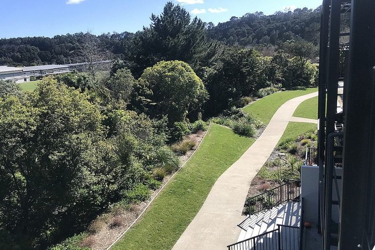 Photo of property in Verdant Lane, 40/269 Rosedale Road, Albany, Auckland, 0632