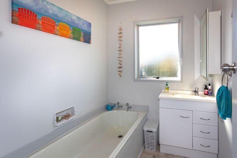 Photo of property in 19 Puriri Valley Road, Puriri, Thames, 3578