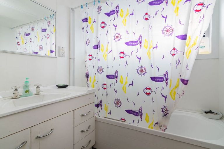 Photo of property in 5 Paterson Grove, Pukehangi, Rotorua, 3015