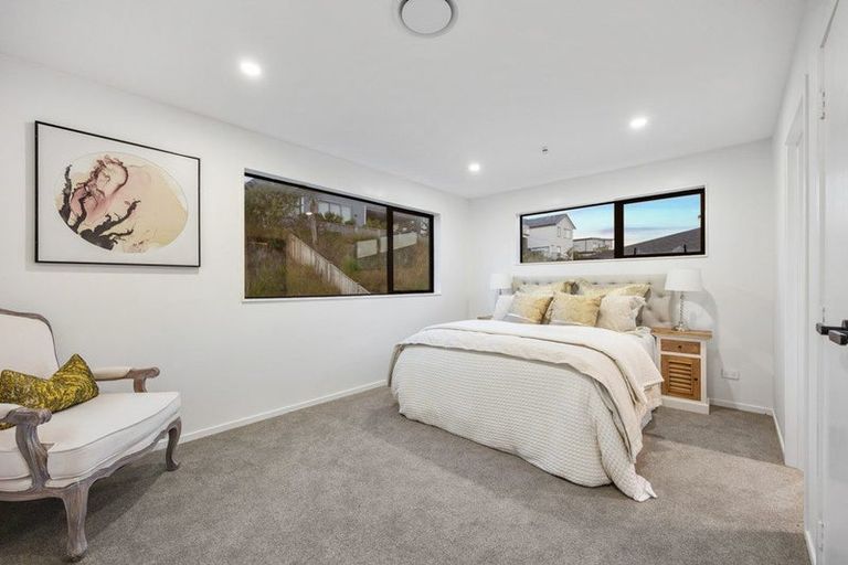 Photo of property in 7 Hanikura Street, Long Bay, Auckland, 0630