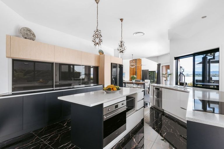 Photo of property in 24 Waterview Terrace, Omokoroa, 3114