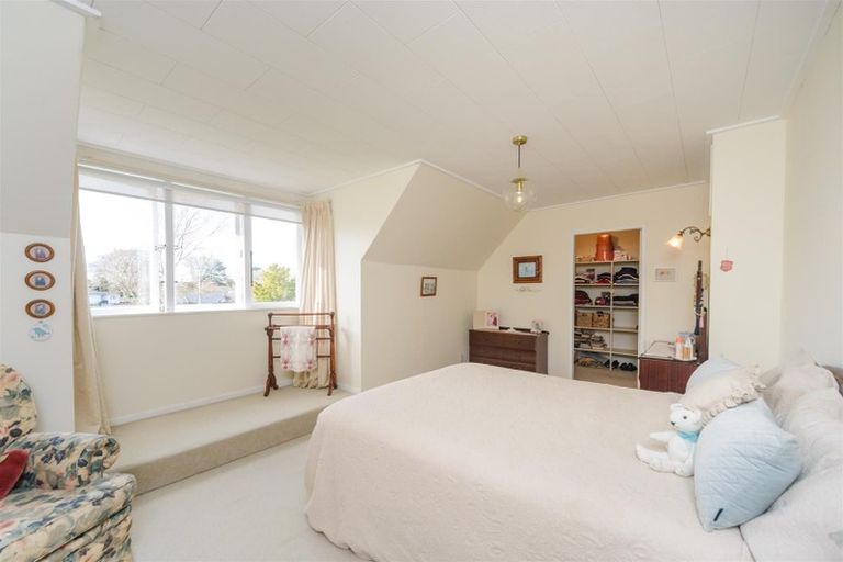 Photo of property in 35 Wanganui Road, Marton, 4710