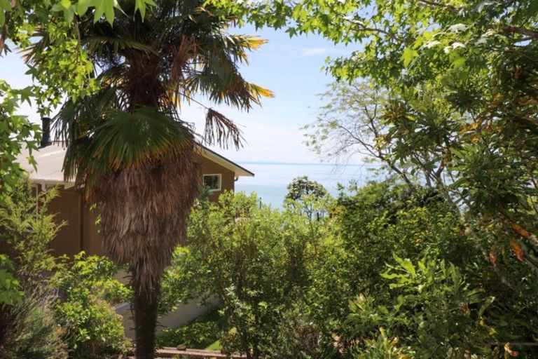 Photo of property in 19 Adams Road, Thornton Bay, Thames, 3575