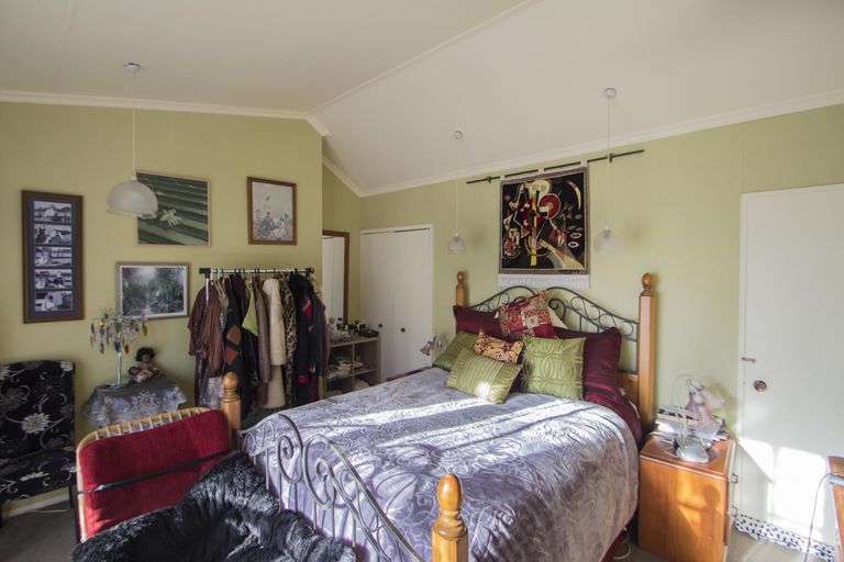 Photo of property in 140 Perth Street, Holmes Hill, Oamaru, 9401