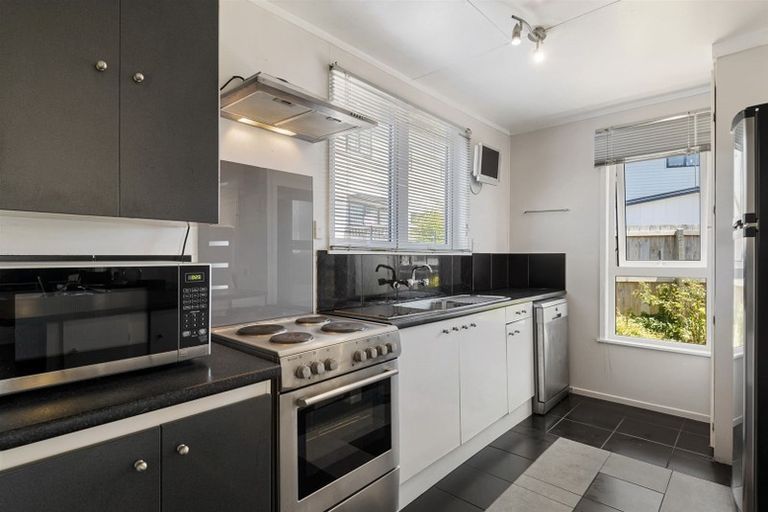 Photo of property in 17 Taurus Crescent, Beach Haven, Auckland, 0626