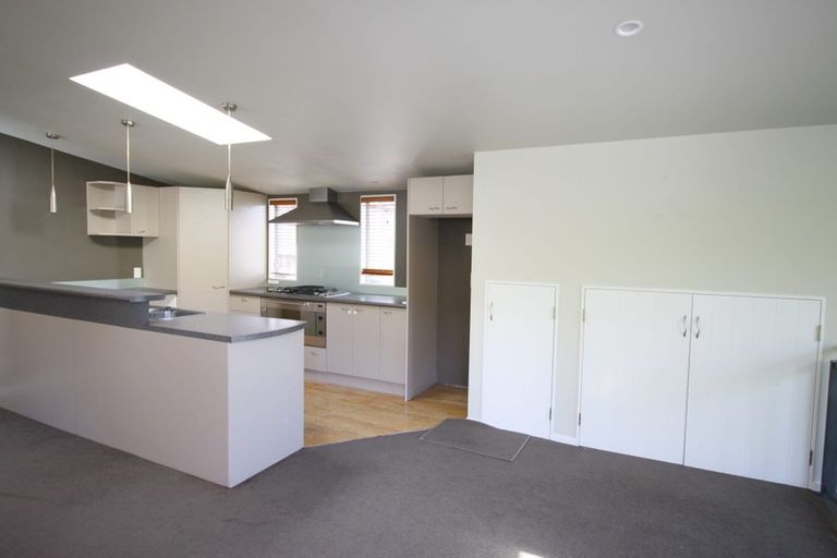 Photo of property in 4 Poona Street, Khandallah, Wellington, 6035