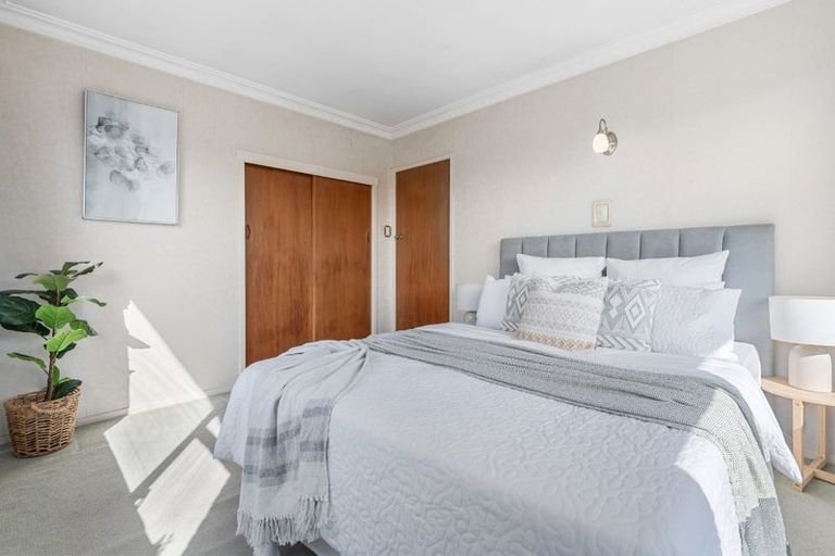 Photo of property in 19 Tupaea Place, Otumoetai, Tauranga, 3110