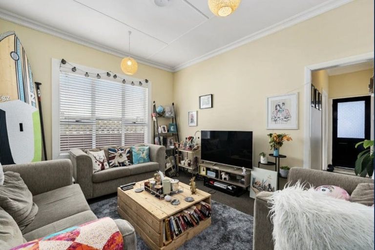 Photo of property in 50 Beach Street, Petone, Lower Hutt, 5012