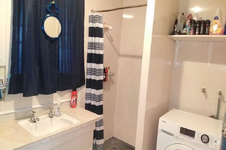 Photo of property in 10b Cambridge Street, Pahiatua, 4910