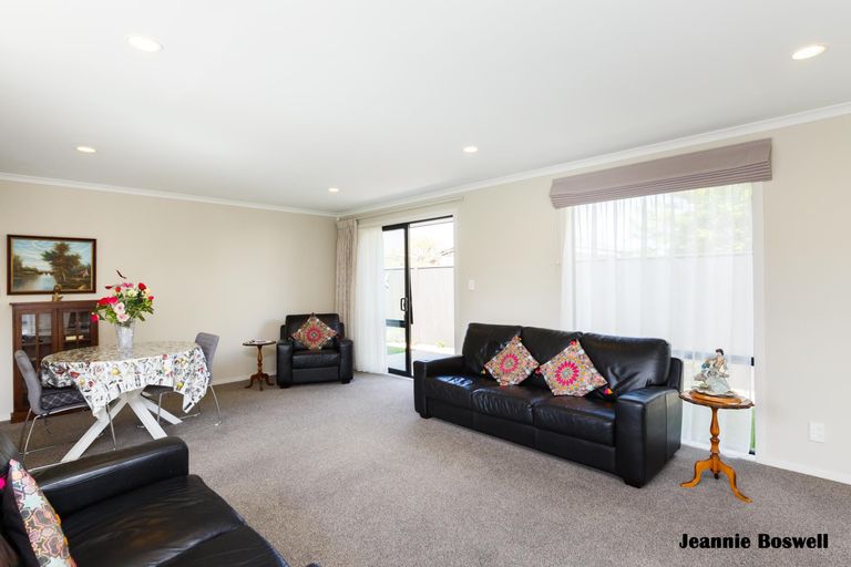 Photo of property in 26c Ward Street, Palmerston North, 4410