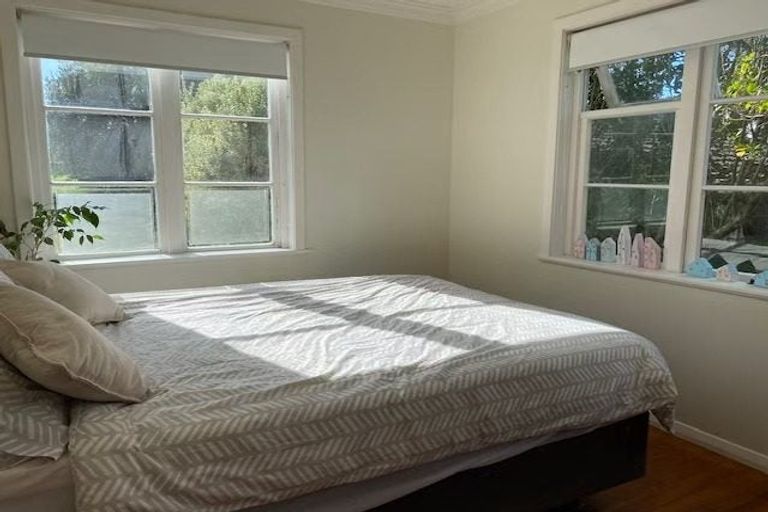 Photo of property in 198 Lake Road, Belmont, Auckland, 0622