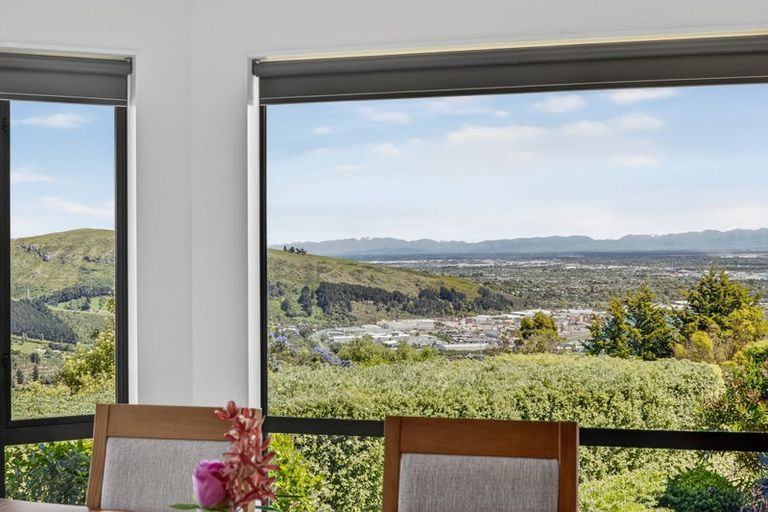 Photo of property in 46 Rockview Place, Mount Pleasant, Christchurch, 8081