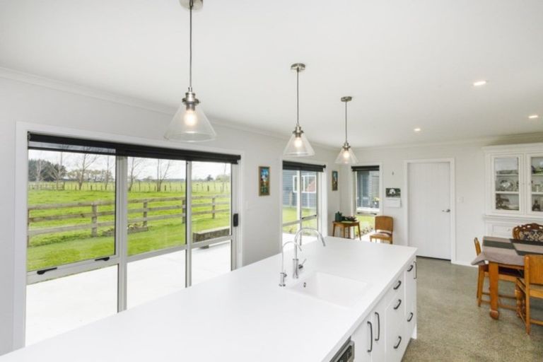 Photo of property in 541 Newbury Line, Bunnythorpe, Palmerston North, 4775