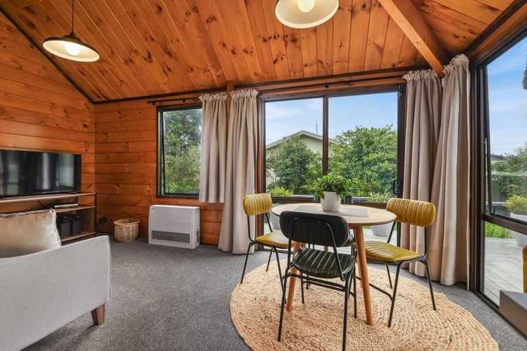 Photo of property in 2 Iles Road, Lynmore, Rotorua, 3010