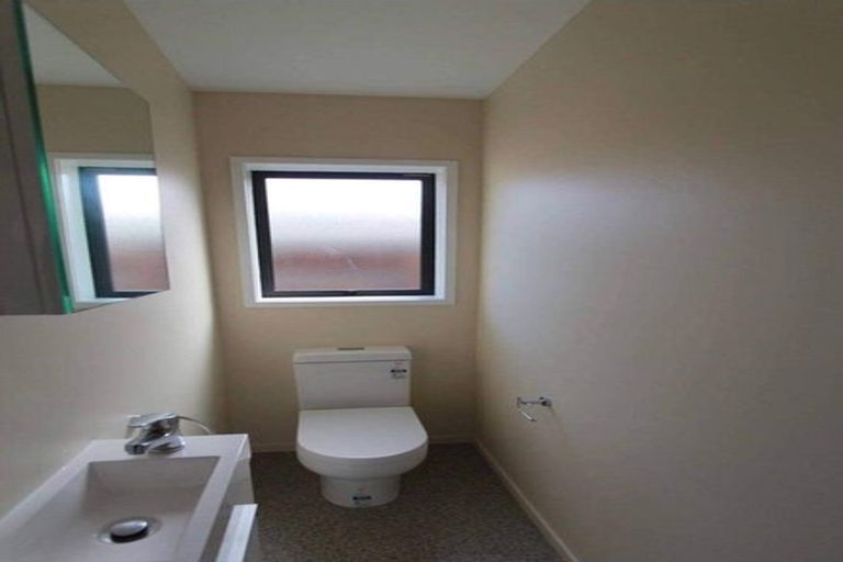 Photo of property in 52a Rimu Street, New Lynn, Auckland, 0600