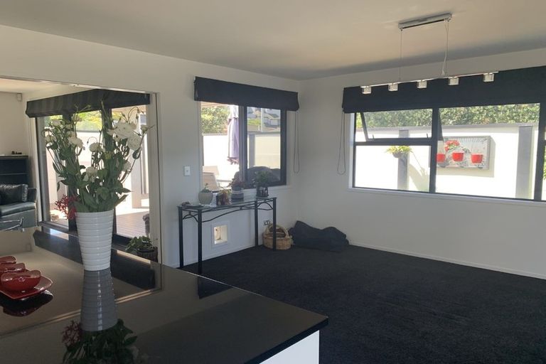 Photo of property in 10a Valley Road, Mount Maunganui, 3116