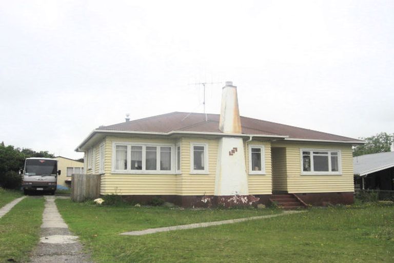 Photo of property in 14 Puriri Avenue, Te Puke, 3119