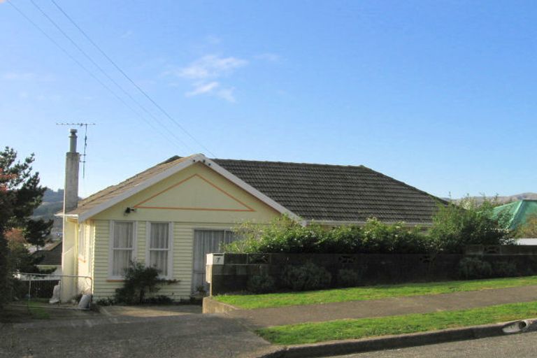 Photo of property in 7 Waiho Terrace, Elsdon, Porirua, 5022