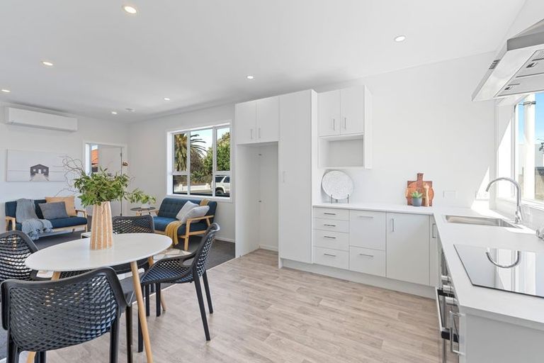 Photo of property in 60 Melbourne Street, South Dunedin, Dunedin, 9012