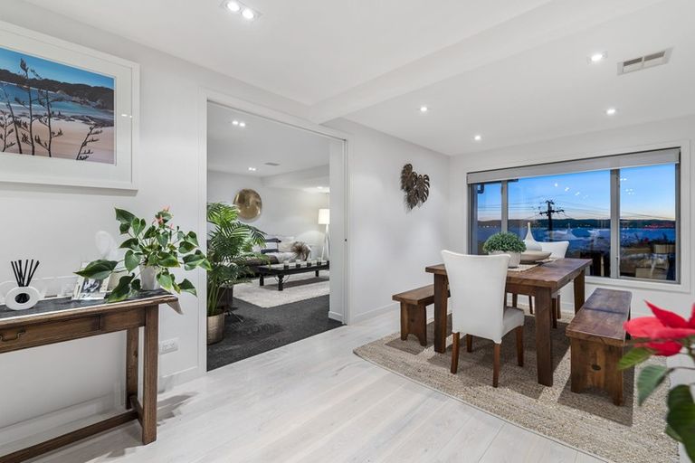 Photo of property in 27 Tizard Road, Birkenhead, Auckland, 0626