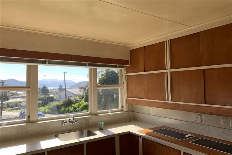 Photo of property in 55 Dorset Street, Picton, 7220