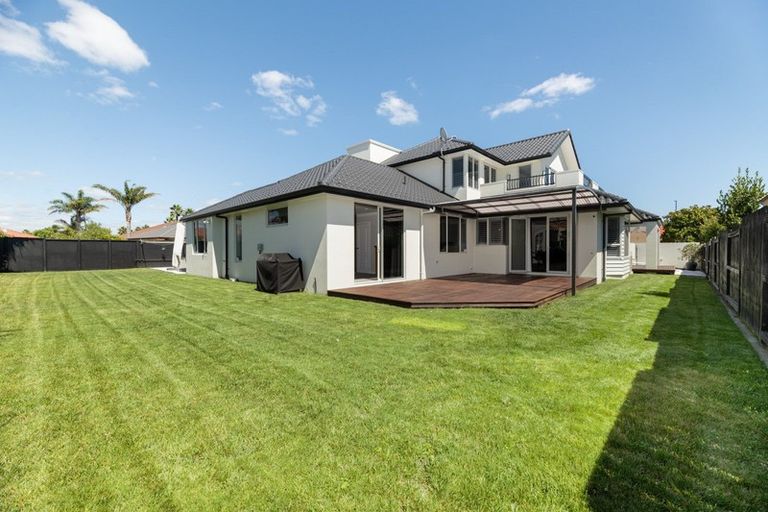 Photo of property in 53 Palm Beach Boulevard, Papamoa Beach, Papamoa, 3118