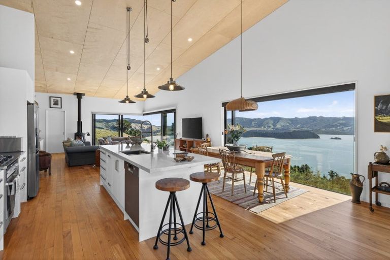 Photo of property in 18 Doris Faigan Lane, Charteris Bay, Lyttelton, 8971