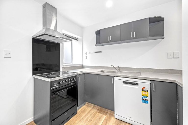 Photo of property in 3/102 Wainui Street, Riccarton, Christchurch, 8041