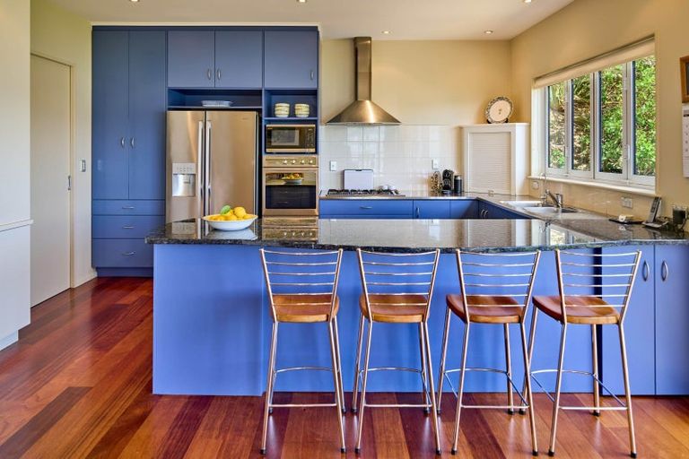 Photo of property in 14 The Crescent, Roseneath, Wellington, 6011