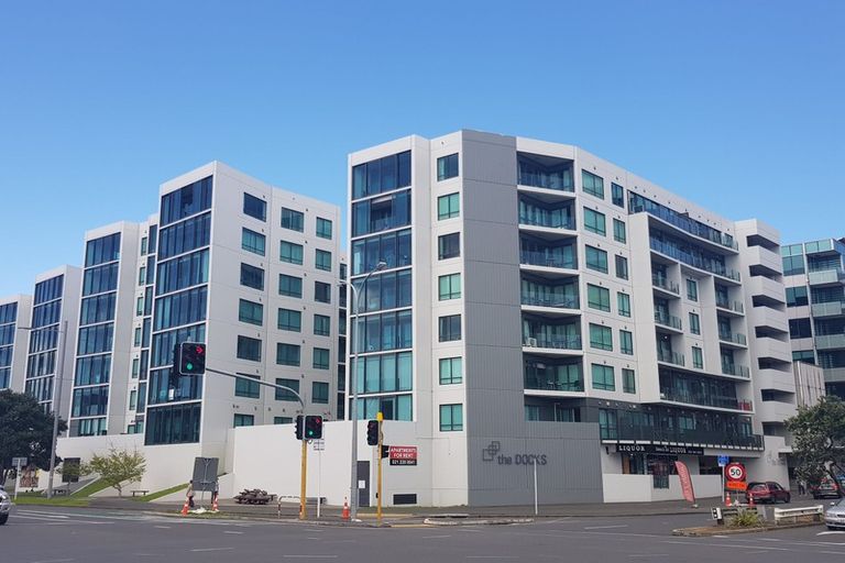 Photo of property in The Docks Apartments, 601/2 Dockside Lane, Auckland Central, Auckland, 1010