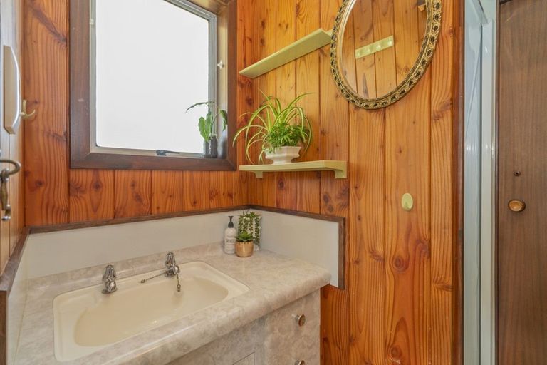 Photo of property in 126 Captain Cook Road, Cooks Beach, Whitianga, 3591