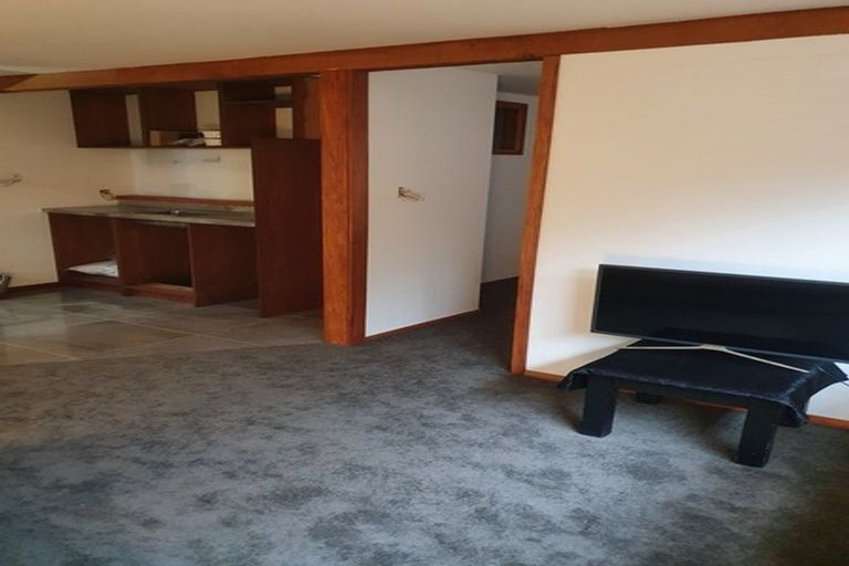 Photo of property in 34 Cannon Hill Crescent, Mount Pleasant, Christchurch, 8081